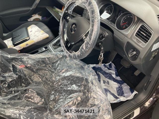 VolksWagen GOLF VARIANT 2015-07 7273263-16