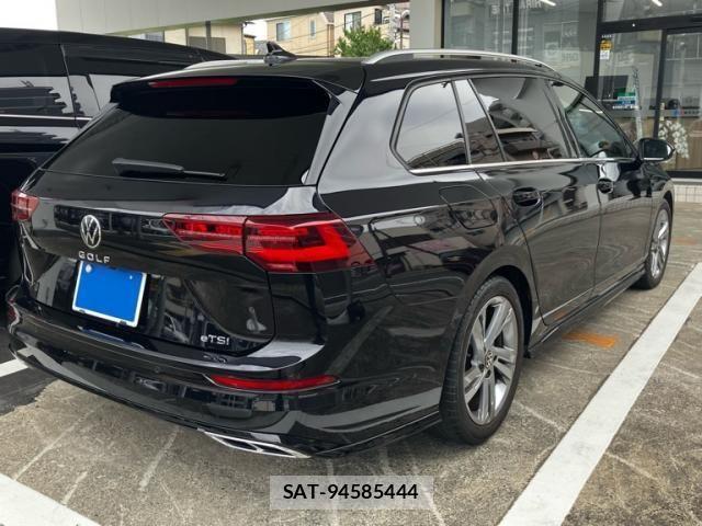 VolksWagen GOLF VARIANT 2021-08 7331190-5
