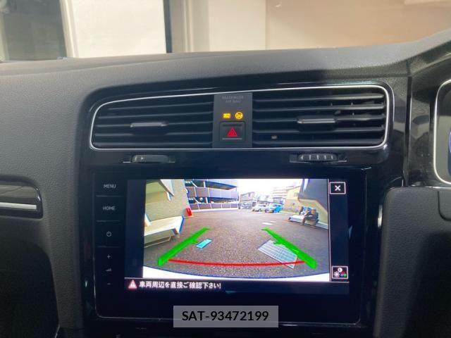 VolksWagen GOLF VARIANT 2017-07 7360477-17