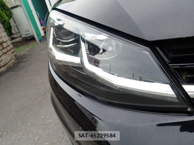 VolksWagen GOLF VARIANT 2018-02 7360476-9