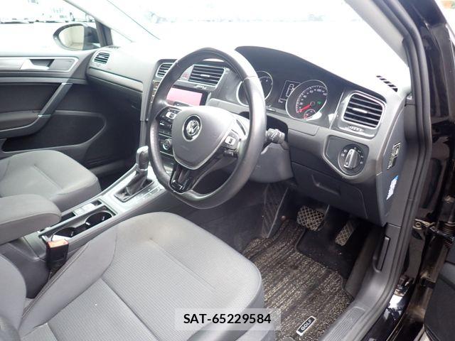 VolksWagen GOLF VARIANT 2018-02 7360476-1