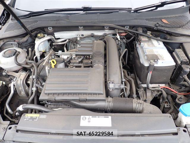 VolksWagen GOLF VARIANT 2018-02 7360476-27