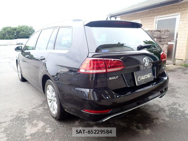 VolksWagen GOLF VARIANT 2018-02 7360476-2