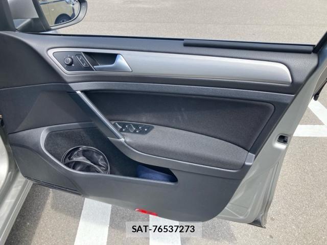 VolksWagen GOLF VARIANT 2015-02 7360479-13