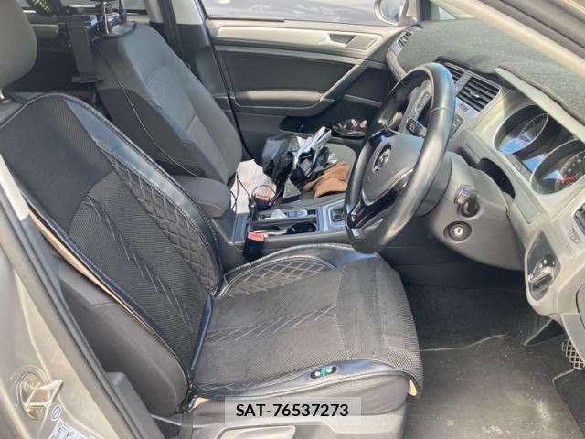 VolksWagen GOLF VARIANT 2015-02 7360479-15