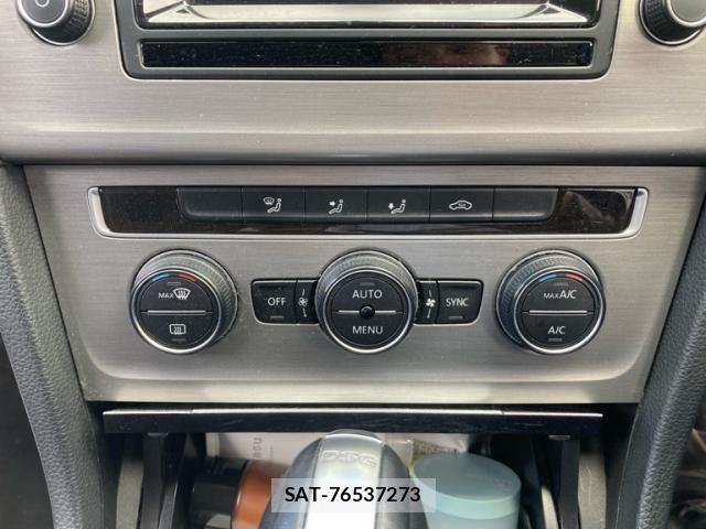 VolksWagen GOLF VARIANT 2015-02 7360479-21