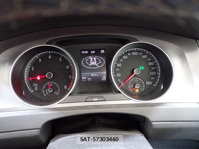 VolksWagen GOLF VARIANT 2015-05 7360475-11