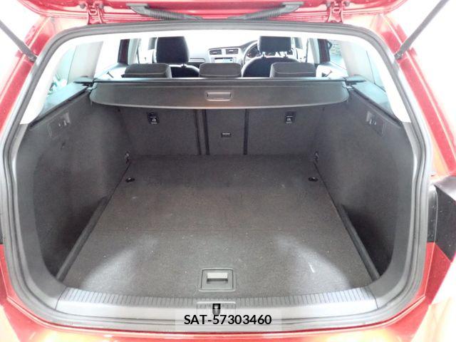 VolksWagen GOLF VARIANT 2015-05 7360475-23