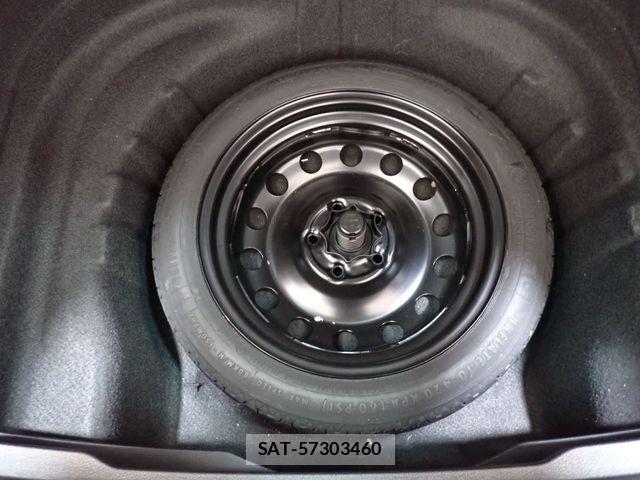 VolksWagen GOLF VARIANT 2015-05 7360475-24