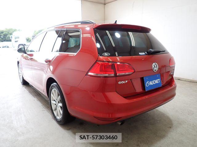 VolksWagen GOLF VARIANT 2015-05 7360475-2