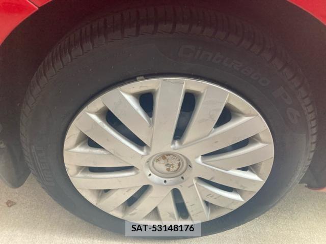 VolksWagen GOLF VARIANT 2011-05 7394853-5