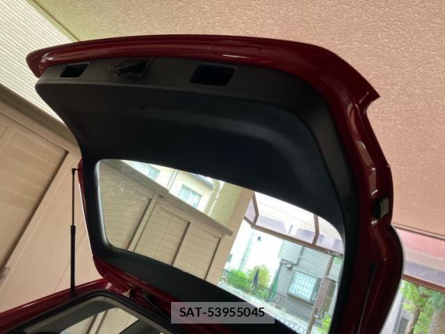 VolksWagen GOLF VARIANT 2010-02 7394854-13