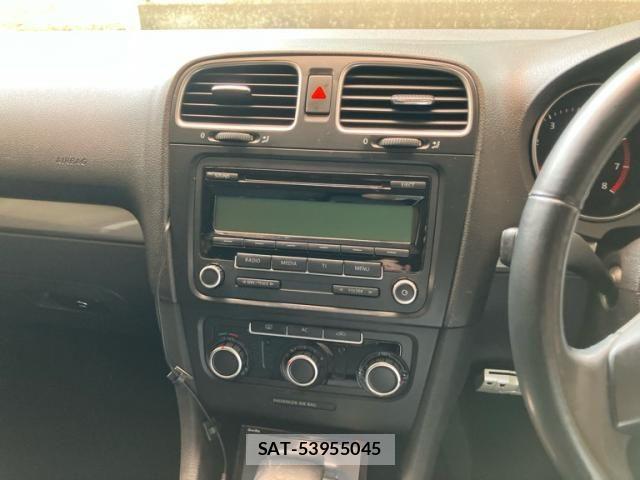 VolksWagen GOLF VARIANT 2010-02 7394854-26