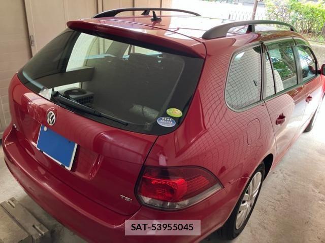 VolksWagen GOLF VARIANT 2010-02 7394854-4