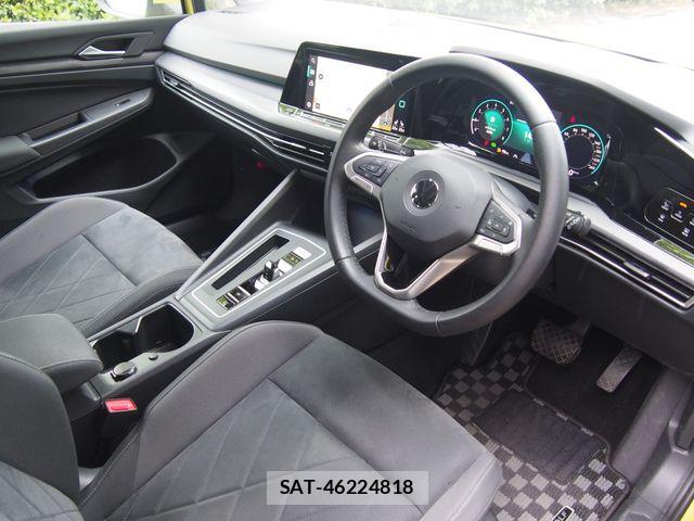 VolksWagen GOLF VARIANT 2022-01 7503735-3