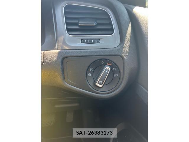 VolksWagen GOLF VARIANT 2016-01 7503734-12