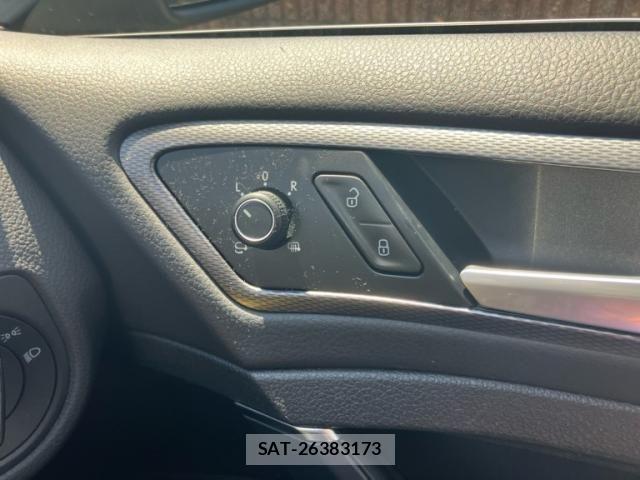 VolksWagen GOLF VARIANT 2016-01 7503734-13
