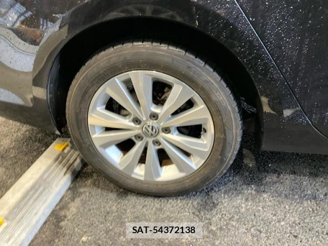 VolksWagen GOLF VARIANT 2014-03 7563085-10