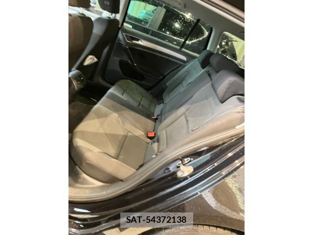 VolksWagen GOLF VARIANT 2014-03 7563085-11