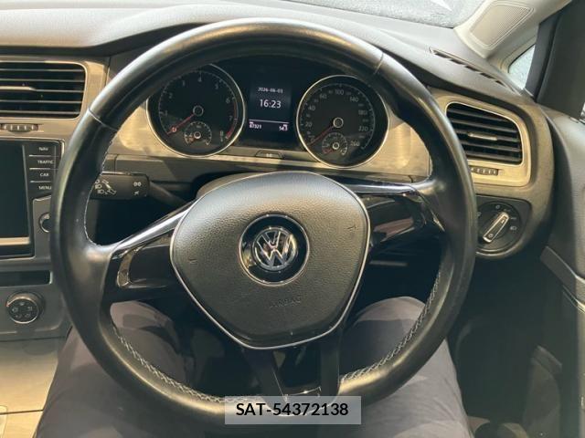 VolksWagen GOLF VARIANT 2014-03 7563085-17