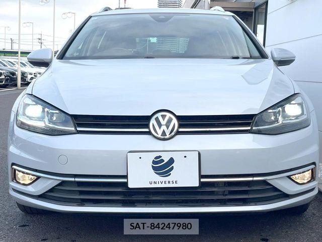 VolksWagen GOLF VARIANT 2017-06 7621330-13