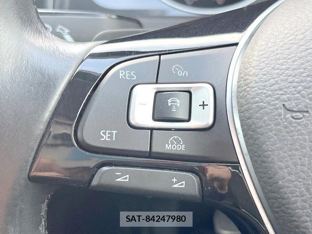 VolksWagen GOLF VARIANT 2017-06 7621330-5