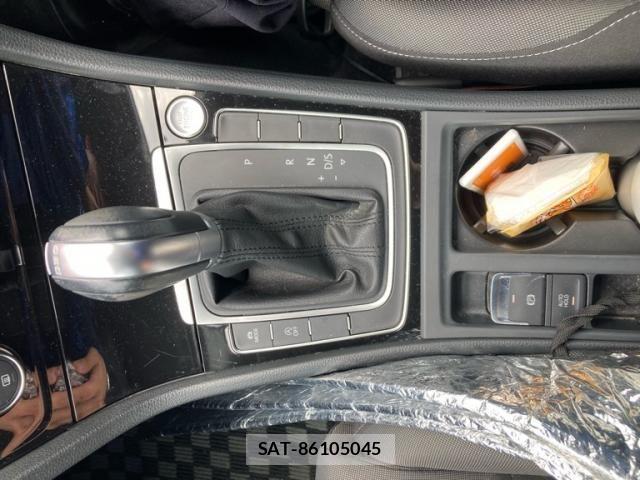 VolksWagen GOLF VARIANT 2018-01 7621331-21
