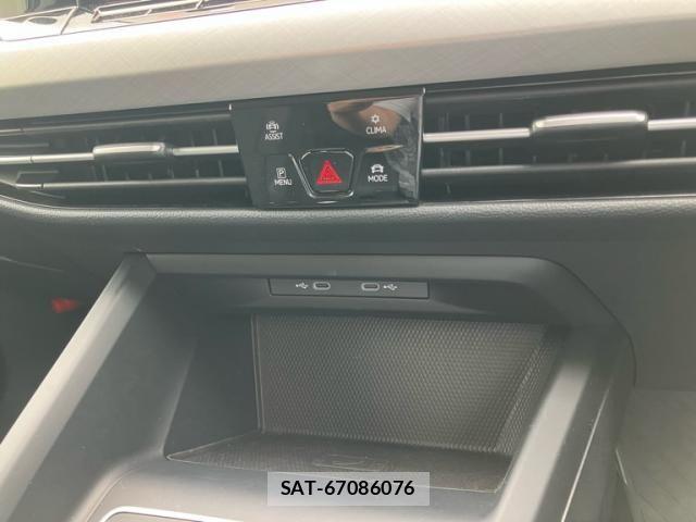 VolksWagen GOLF VARIANT 2024-01 7730718-17