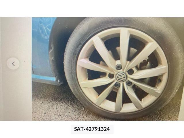 VolksWagen GOLF VARIANT 2014-02 7730719-6