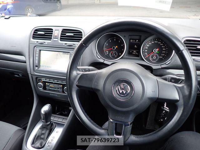 VolksWagen GOLF VARIANT 2011-08 7790509-14