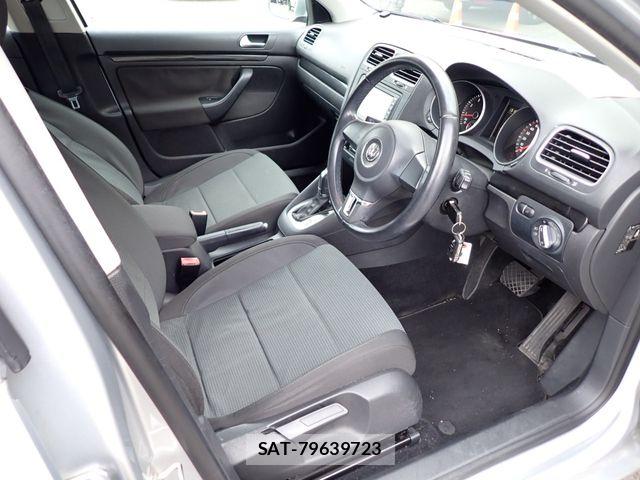VolksWagen GOLF VARIANT 2011-08 7790509-1