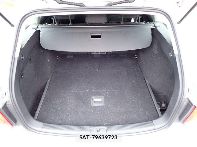 VolksWagen GOLF VARIANT 2011-08 7790509-19