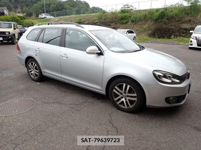 VolksWagen GOLF VARIANT 2011-08 7790509-3