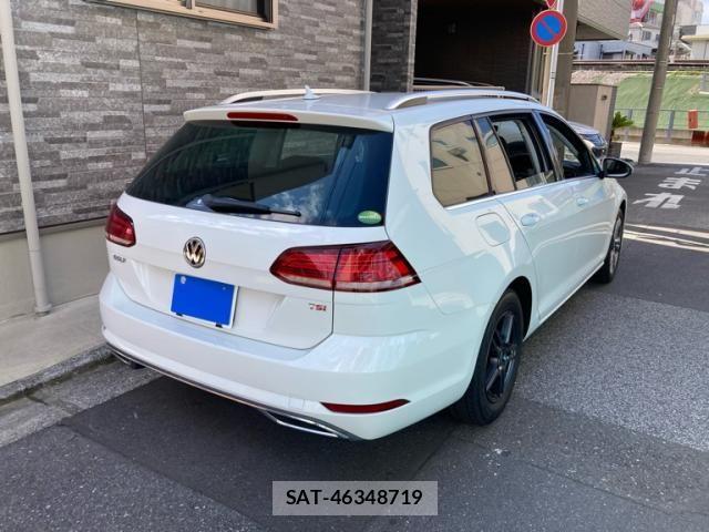 VolksWagen GOLF VARIANT 2017-08 7790505-2