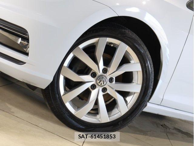 VolksWagen GOLF VARIANT 2017-06 7790507-13