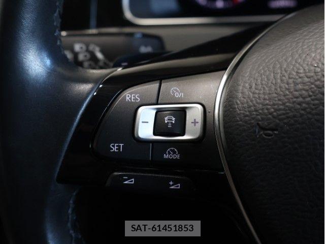 VolksWagen GOLF VARIANT 2017-06 7790507-18