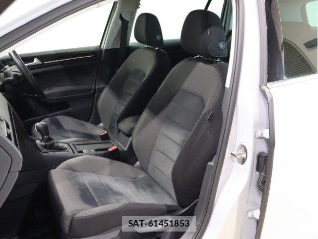 VolksWagen GOLF VARIANT 2017-06 7790507-3