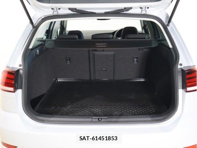 VolksWagen GOLF VARIANT 2017-06 7790507-6