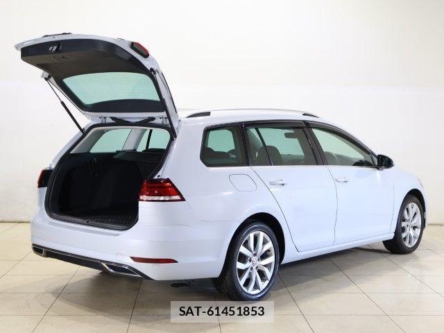 VolksWagen GOLF VARIANT 2017-06 7790507-7