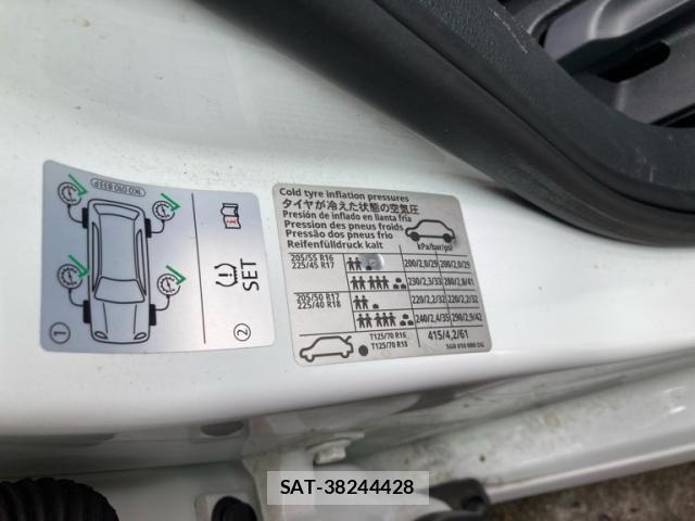 VolksWagen GOLF VARIANT 2014-11 7790503-15