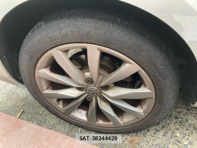 VolksWagen GOLF VARIANT 2014-11 7790503-6