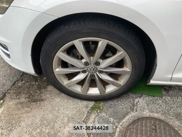 VolksWagen GOLF VARIANT 2014-11 7790503-8