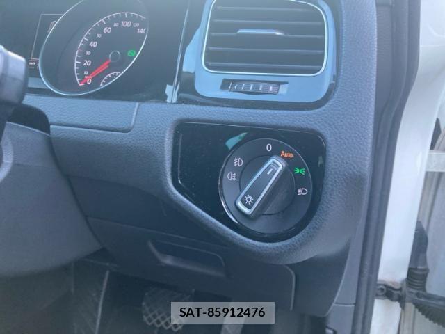 VolksWagen GOLF VARIANT 2014-10 7790504-16