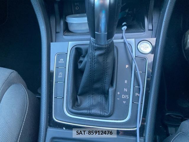 VolksWagen GOLF VARIANT 2014-10 7790504-19