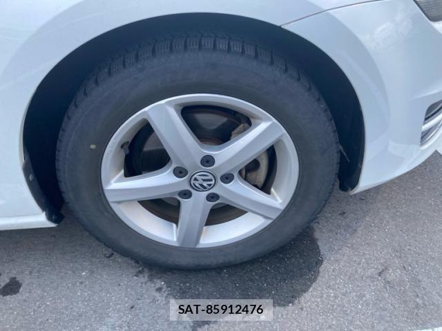 VolksWagen GOLF VARIANT 2014-10 7790504-6