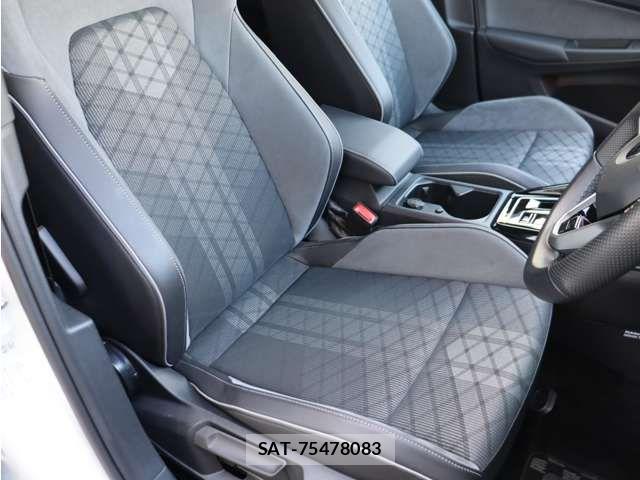 VolksWagen GOLF VARIANT 2023-03 7880487-15