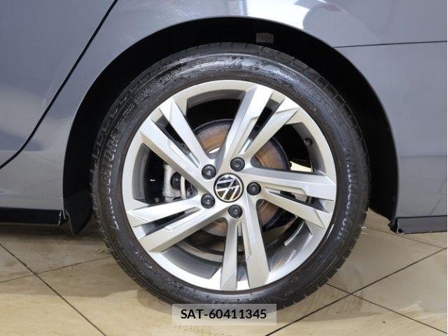 VolksWagen GOLF VARIANT 2023-09 8039183-13