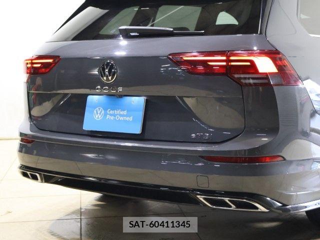 VolksWagen GOLF VARIANT 2023-09 8039183-16