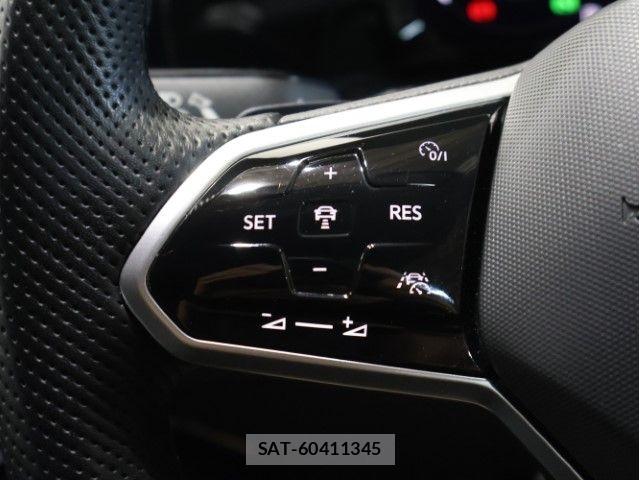 VolksWagen GOLF VARIANT 2023-09 8039183-20