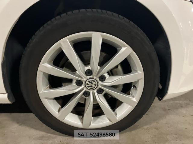 VolksWagen GOLF VARIANT 2015-09 8039184-6
